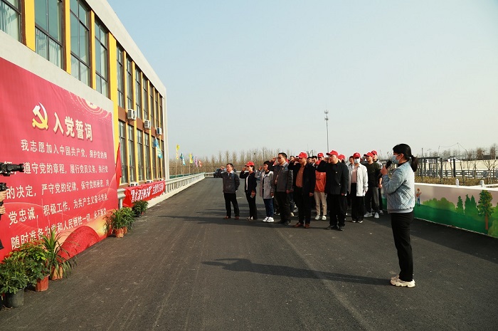 1678668071680294.jpg 1-700.jpg